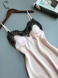 V-neck lace hem strap nightdress