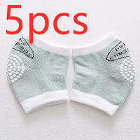 Children's dispensing anti-skid knee pads