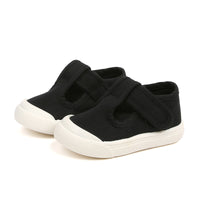 Autumn children's canvas shoes