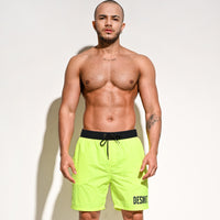 Men's Fashion Casual Solid Color Soakable Five-point Swimming Trunks