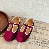 Autumn And Winter Sweet Velvet Children's Leather Shoes T-shaped Pumps Retro