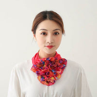 Women's bib scarf