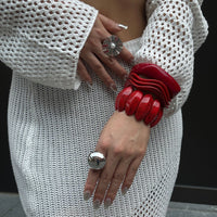 European And American Simple Geometric Blooming Red Bracelet