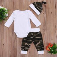 Letter-printed three-piece suit for children's wear