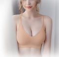 Pregnant woman without u-bra