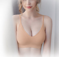 Pregnant woman without u-bra