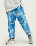 Pocket trousers with belt buckle