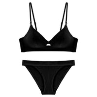Fashionable French triangle cup bra underwear set