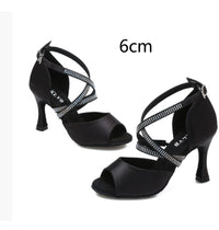 Hot Drilling Latin Dance Shoes Soft Bottom