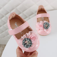 Soft sole baby shoes