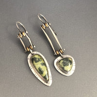Fashionable Best-selling Minimalist Two-tone Asymmetrical Earrings