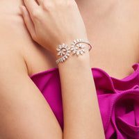 New Rotating Flower-shaped Bracelet Versatile Personality Zircon Bracelet For Women