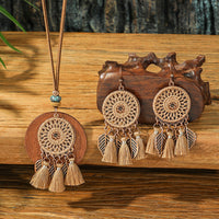 Retro Floral Earrings And Necklace Set With A Distinctive European And American Style