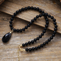 Elegant And Sophisticated Natural Stone Necklace For Women