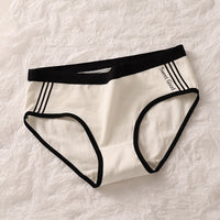 Sports Style Girl Student Triangle Short Pants
