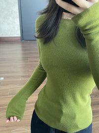 Round Neck Knitted Sweater For Women