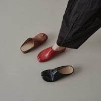 Women's Full Grain Leather Tabi Flats, Split Toe Slip-On Mules For Casual & Daily Wear