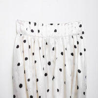 Irregularly Patterned Short Skirt With A Pleated Design