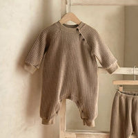 Fashion Girl's Long Sleeve Triangle Creeper