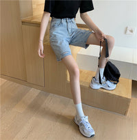 High-waisted slim-hole ruffled five point jeans