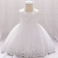Baby girl one year old net yarn princess dress