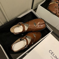 Women's Split-toe Hollow-out Flat Leather Shoes