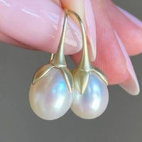 High-end Australian White Shell Pearl Earrings