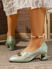 2026 Spring New Women's Chunky Heel Pumps, Versatile Square Toe Deep-V Loafers, New Chinese Style Embroidered High Heels