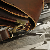 The original design of explosion models male package business package Crazy Horse Leather Handbag briefcase men's classic single shoulder bag