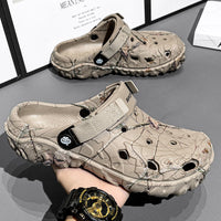 Fashion Plus Size Closed-toe Slippers Men