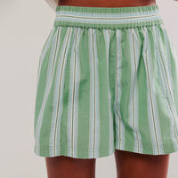 Striped Casual Elastic Pocket Beach Shorts For Women