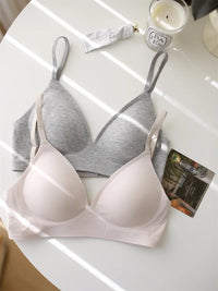 Women's Enlarged Chest Underwear Gathered Without Trace
