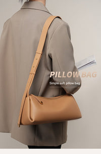 Women's High-grade Cowhide Baguette Underarm Bag