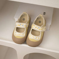 Children's Floral Closed-toe Canvas Sneakers