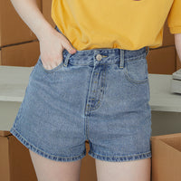 Wild cotton casual loose new men and women couple models denim shorts