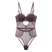 Women's underwear with small chest and ventilation