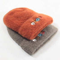 Warm and velvet pointy knitted hat