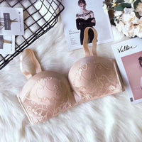 A strapless invisible bra