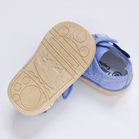 Soft soles will not slip off your shoes