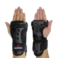 Roller skating palm