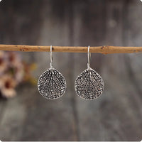 Creative Retro Leaf Hollow Pendant Earrings Drop-shaped