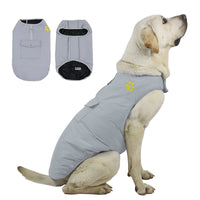 Dog clothes can be worn on both sides