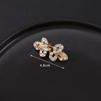 Creative Korean Version Small Scarf Buckle Women's High-end Exquisite Collar Clip