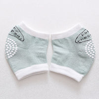 Children's dispensing anti-skid knee pads