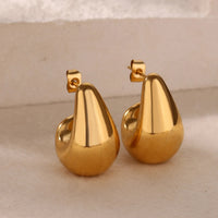 Niche High-end 3D Butterfly Stud Earrings Niche Ear Accessories