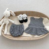 Baby Girl Embroidered Plaid Sleeveless Top Bread Shorts