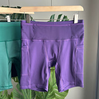 Men's And Women's Same Four-point Running Shorts Sports Quick-drying Compressed Pants