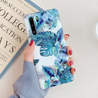 Green leaf pattern phone case