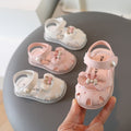 Soft soled toe cap anti slip children's walking shoes