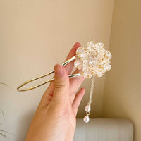 Female Retro Exquisite Peony Flower Tassel U-shaped Hairpin